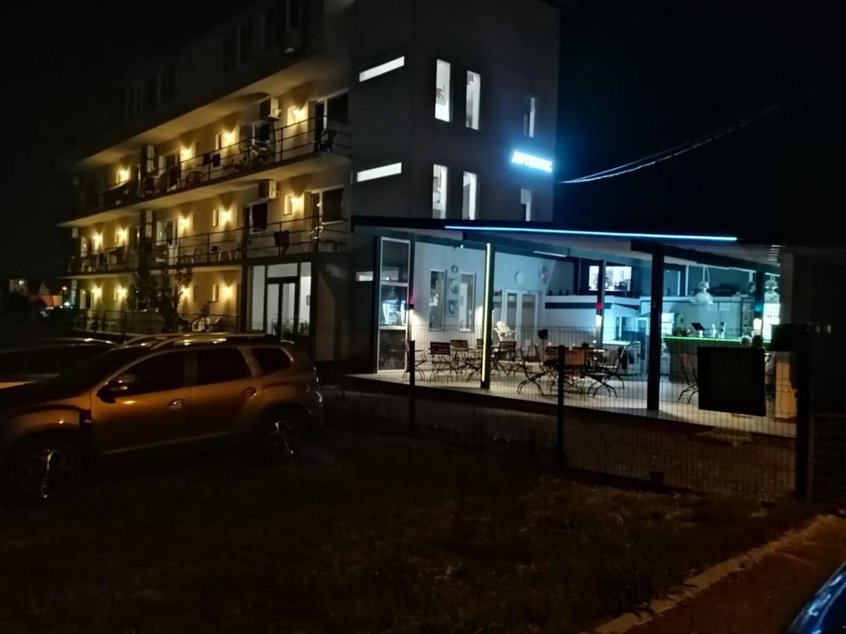 Autentic Boutikue Costinesti Luaran gambar